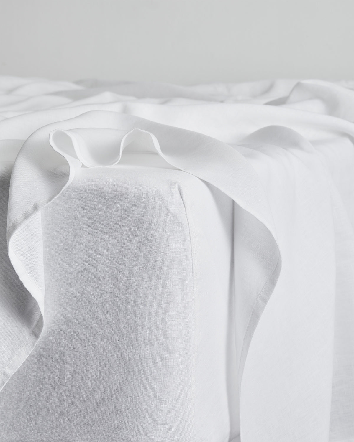 Coast, Lagoon & White 100% French Flax Linen Bedding Bundle - Image 3