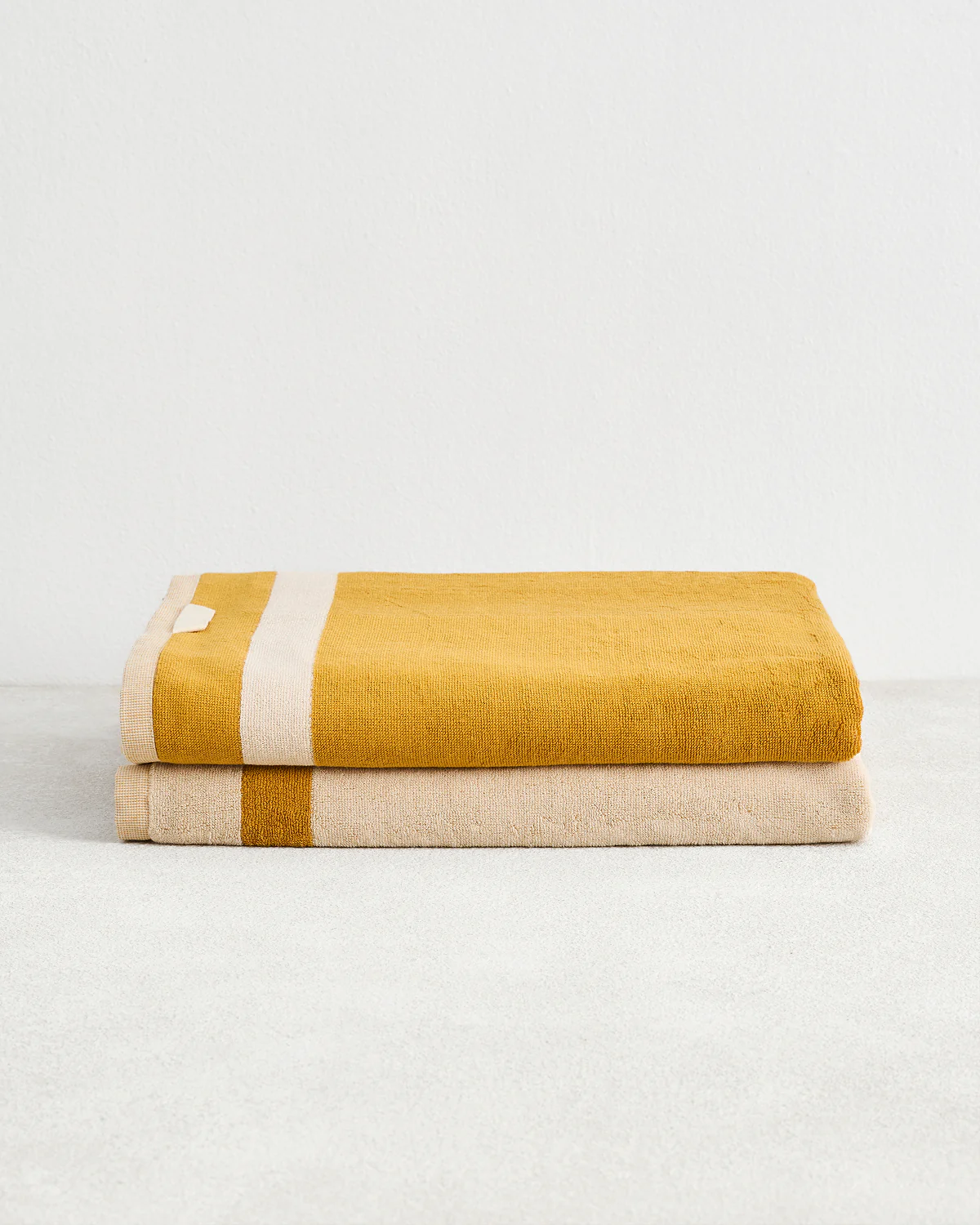 Crème & Turmeric Two-Toned 100% Cotton Terry Bath Sheets (Set of Two)