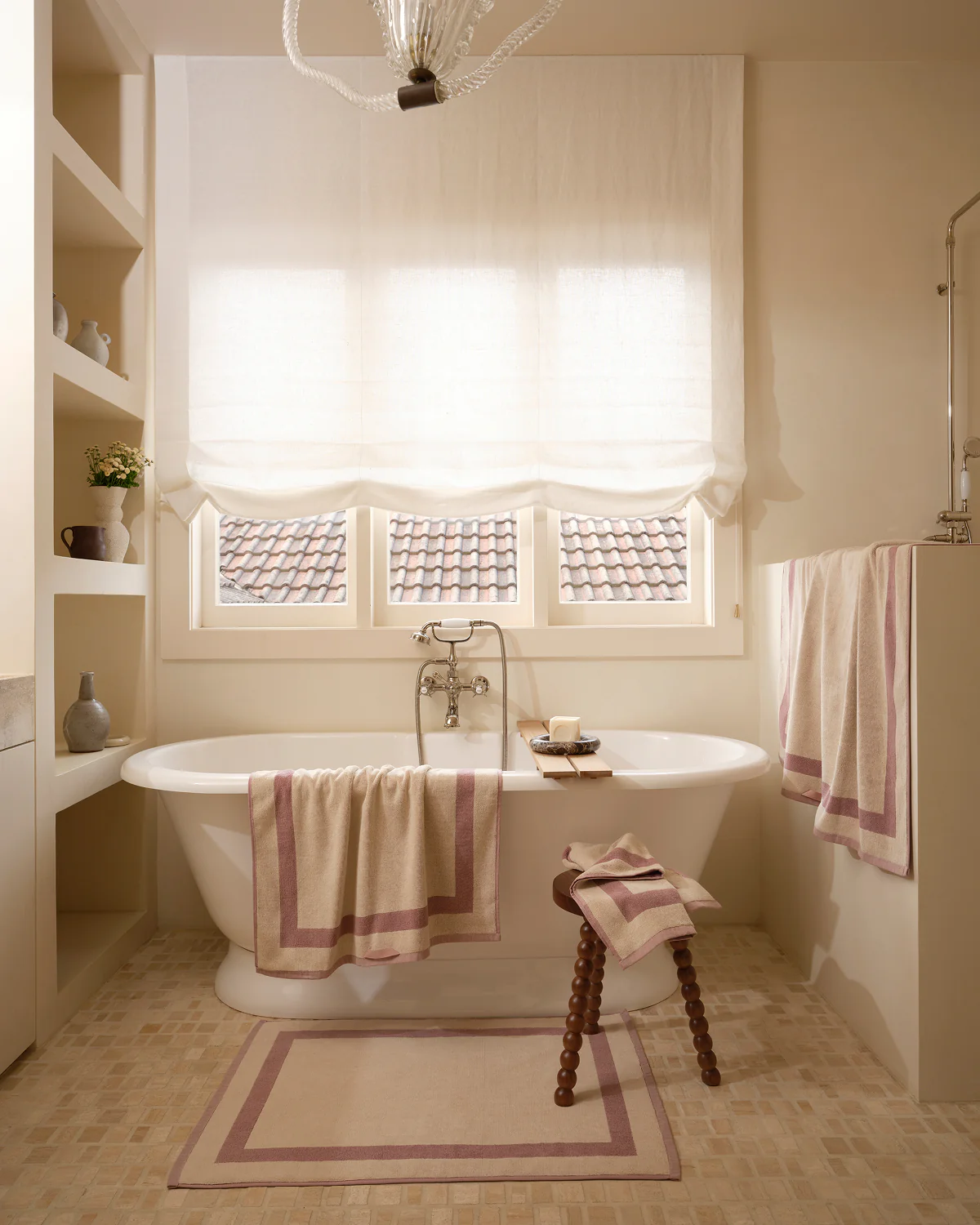 Lavender & Crème Two-Toned 100% Cotton Terry Bath Towel - Image 3