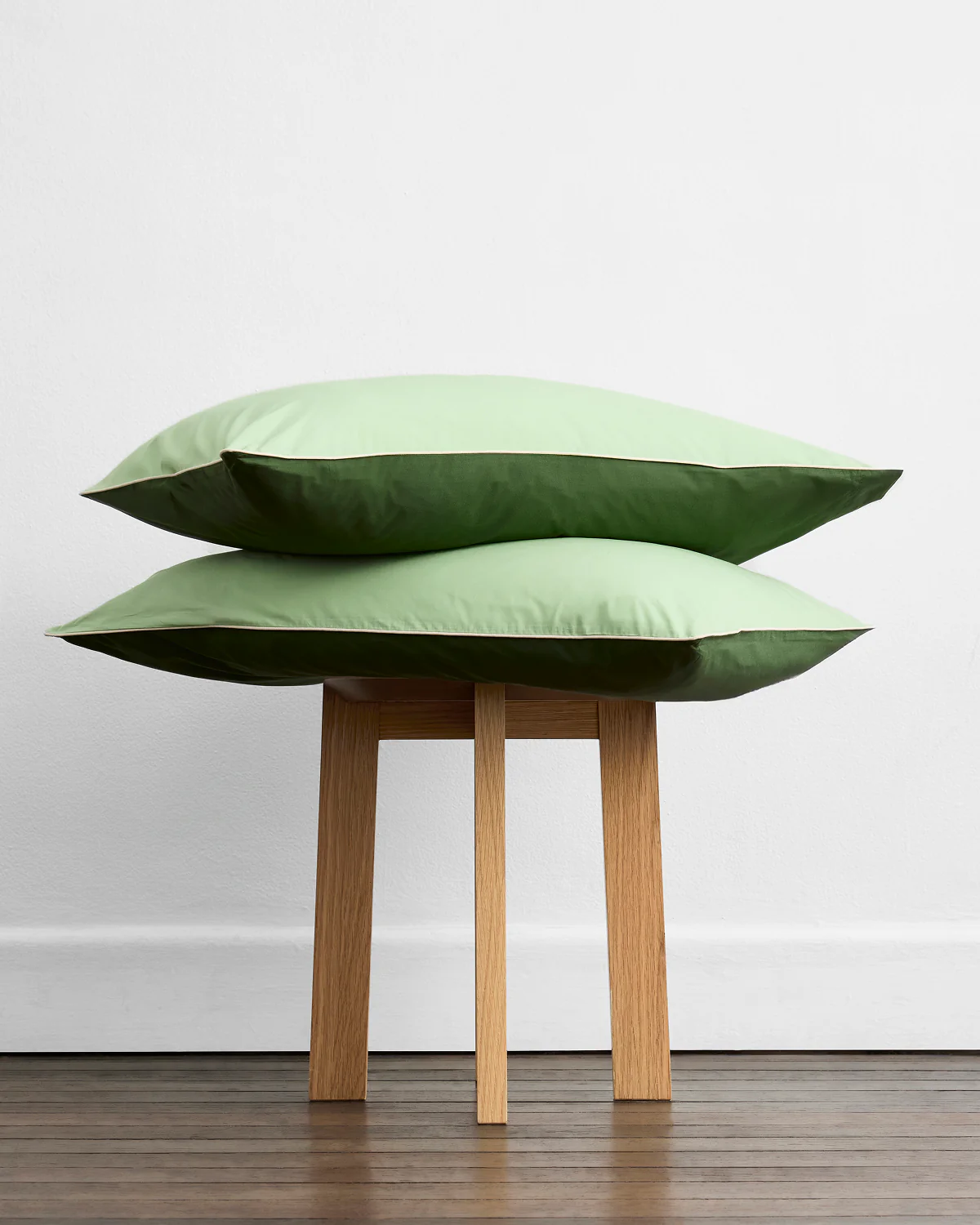 Moss, Apple & Vanilla Piped 100% Organic Cotton Pillowcases (Set of Two) - Image 2