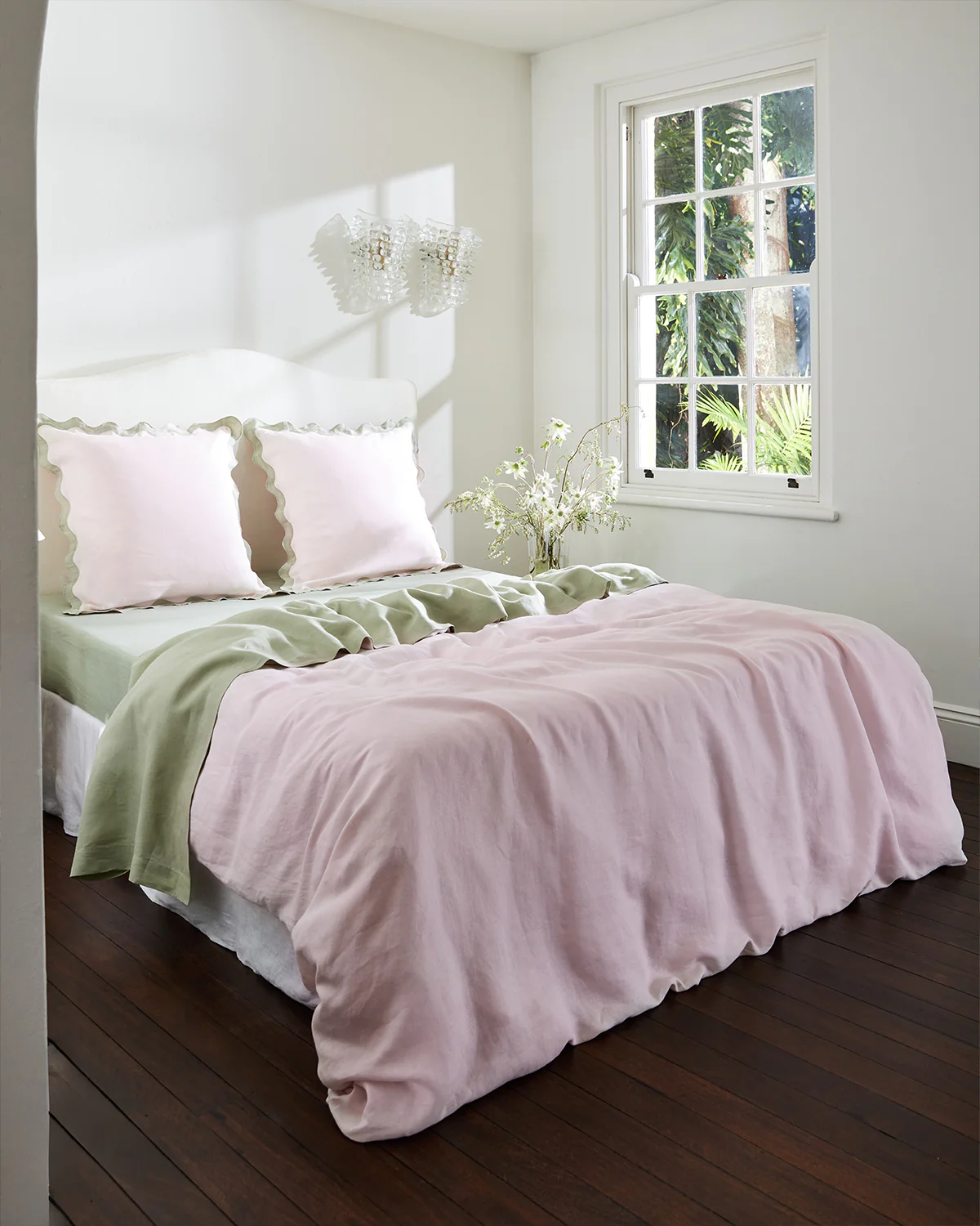 Rosewater & Sage 100% French Flax Linen Scalloped European Pillowcases (Set of Two) - Image 3